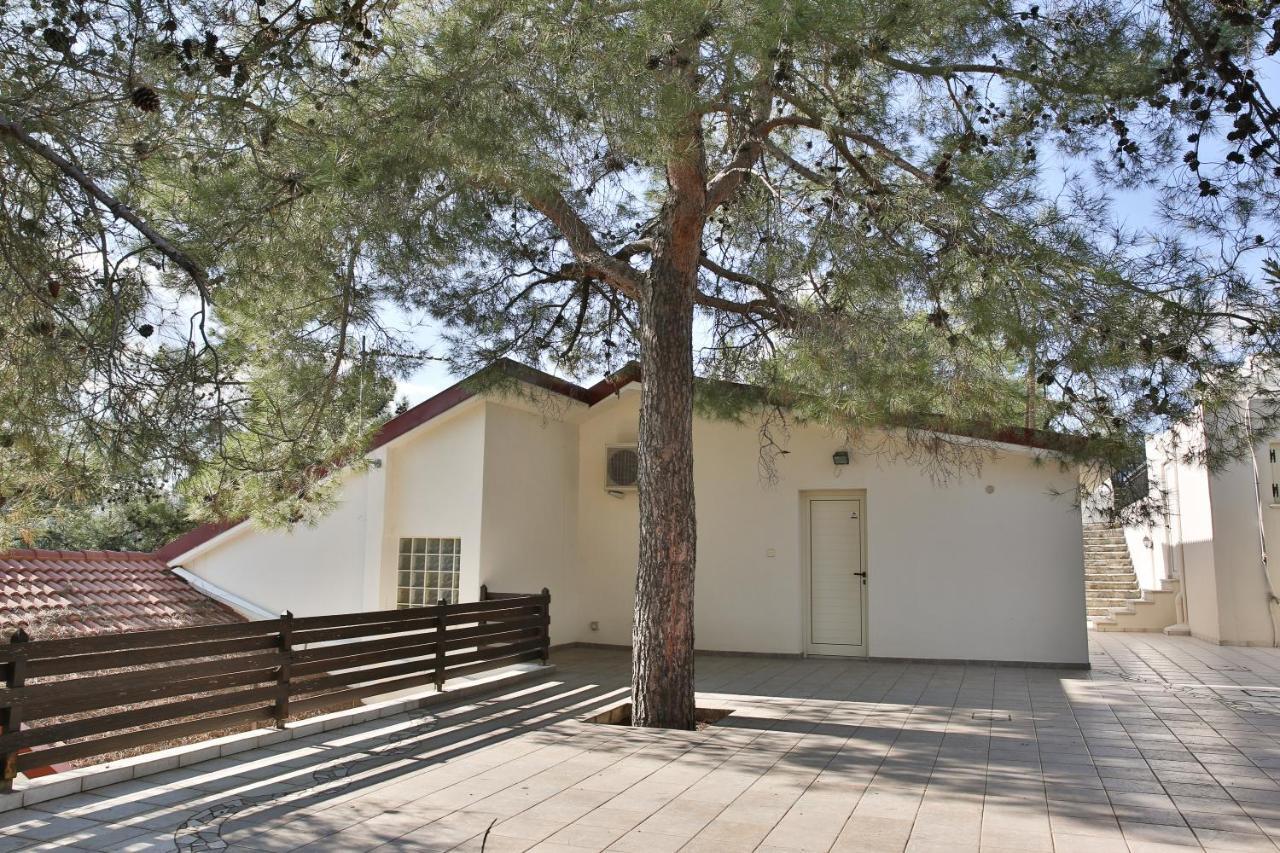 Nestor Hillside House By Trulycyprus Villa Moniatis Eksteriør billede